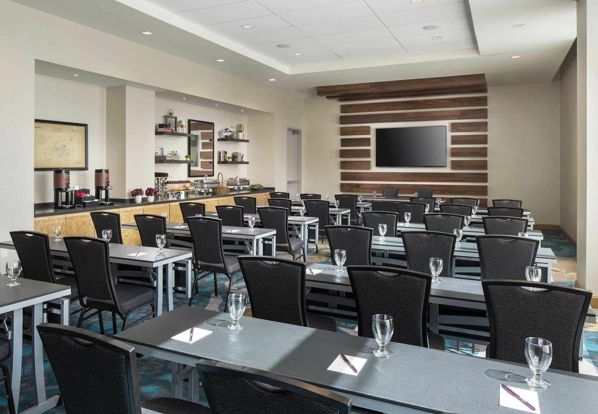 Residence Inn By Marriott Boston ווטרטאון מראה חיצוני תמונה
